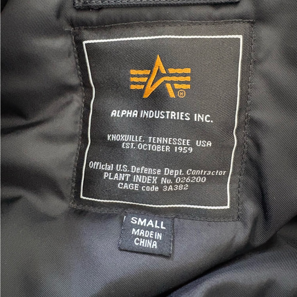 Alpha Industries Black Bomber Jacket N-2B with Fur Trim - Picture 5 of 8